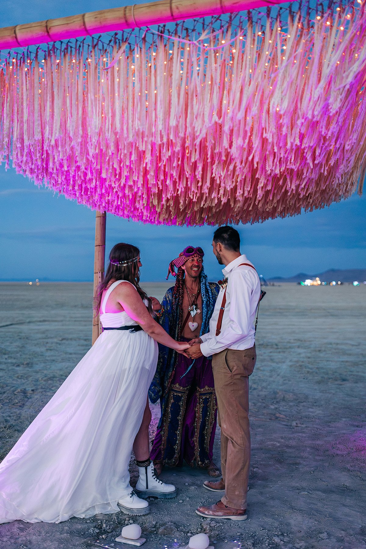how-have-burning-man-wedding-25.jpg