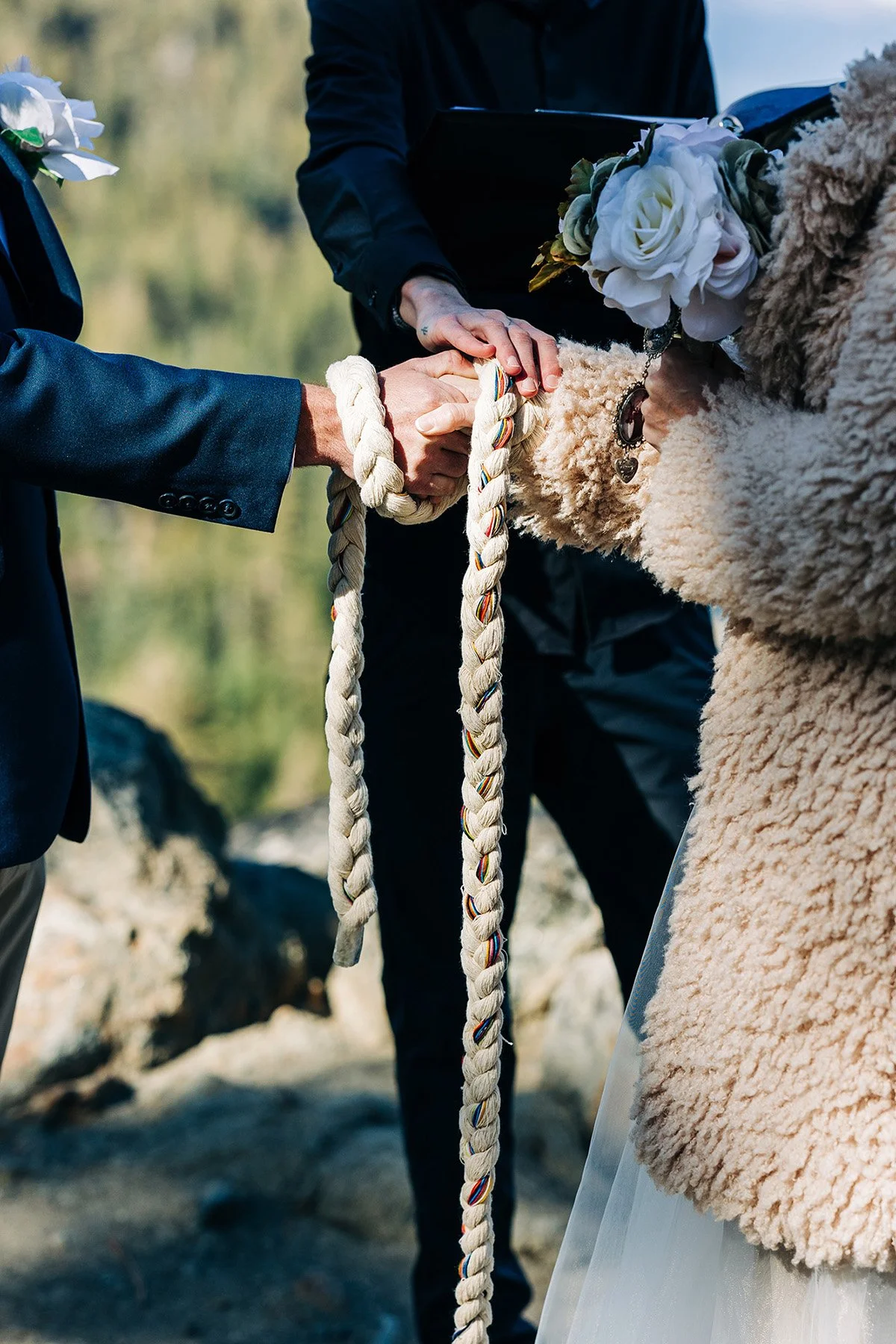 how-save-money-your-elopement-4.jpg