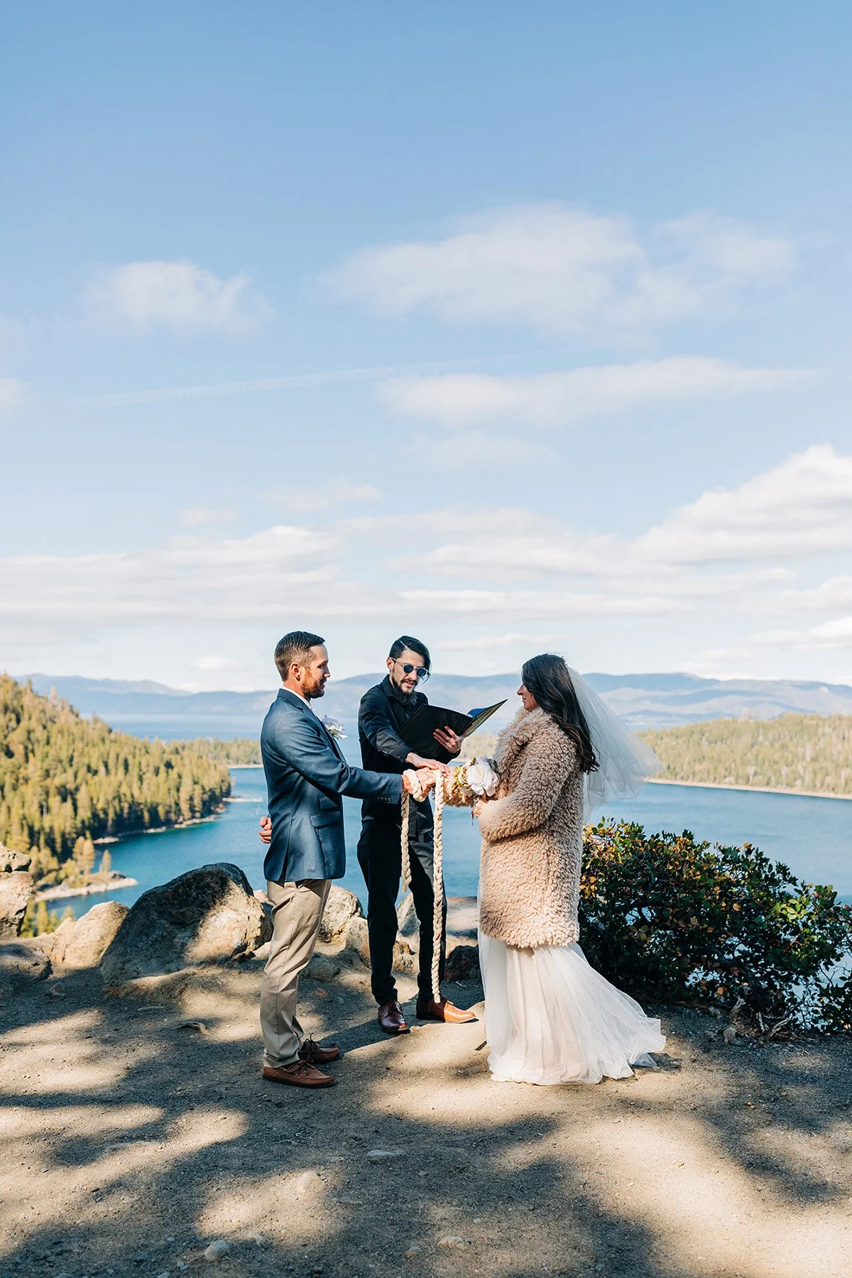how-save-money-your-elopement-3.jpg