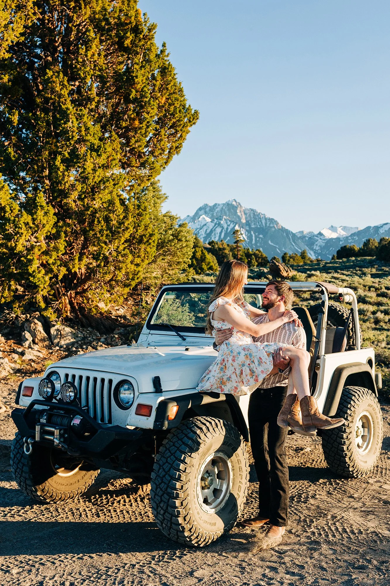 hot-creek-engagement-photos-35.jpg