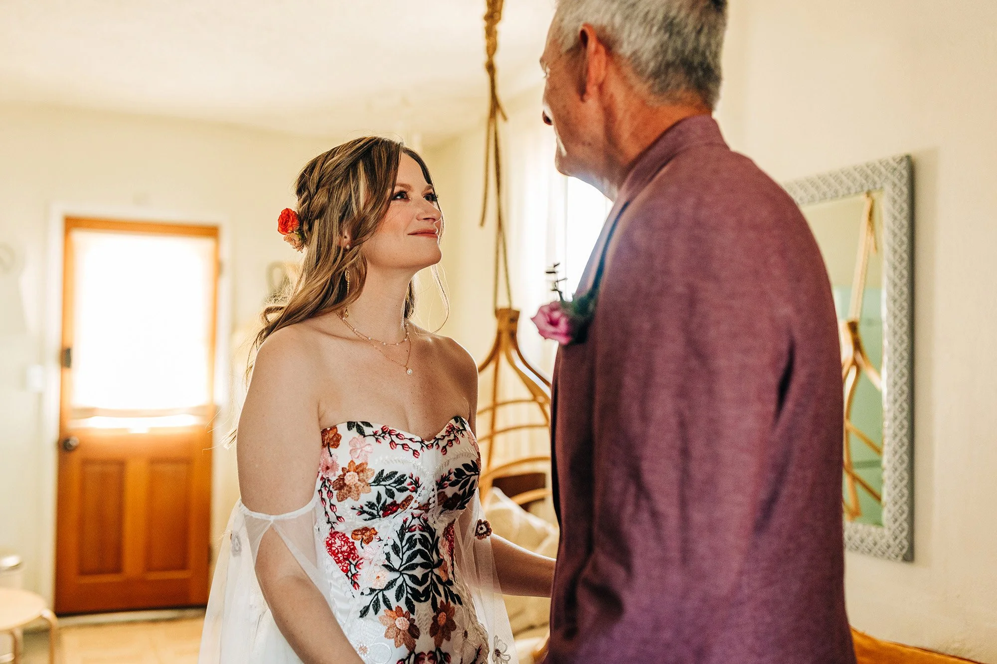 pink-gold-florals-joshua-tree-elopement-24.jpg