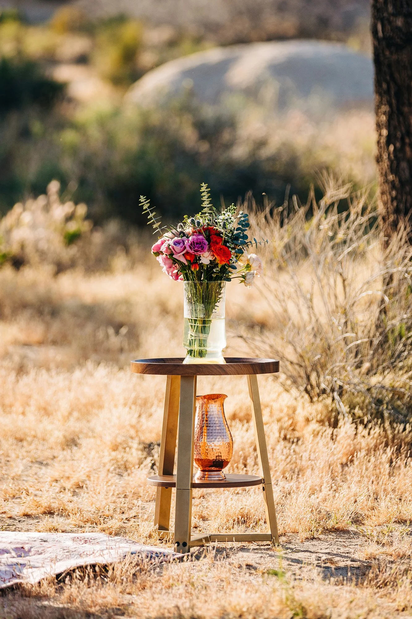 pink-gold-florals-joshua-tree-elopement-36.jpg