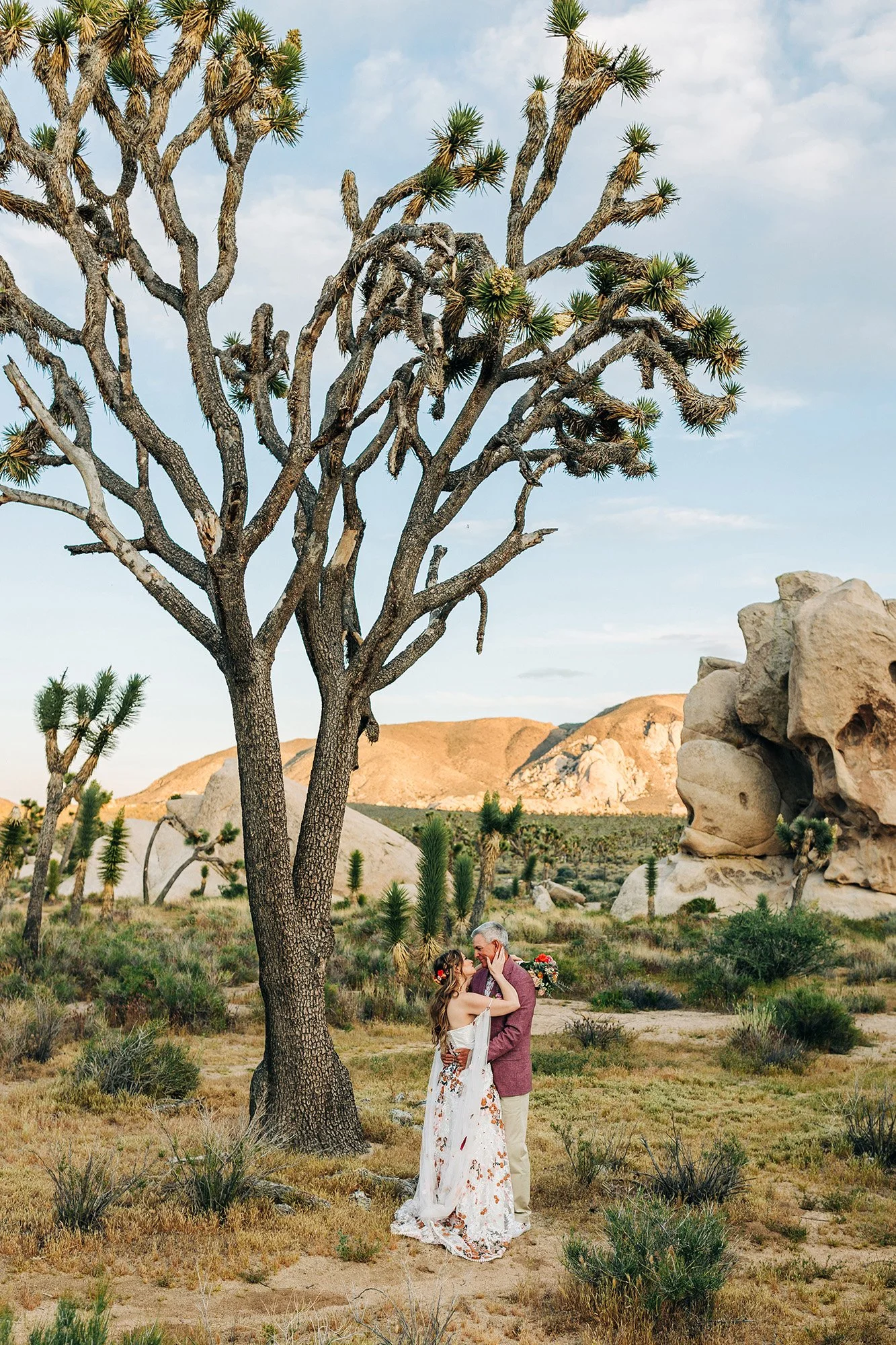 pink-gold-florals-joshua-tree-elopement-75.jpg