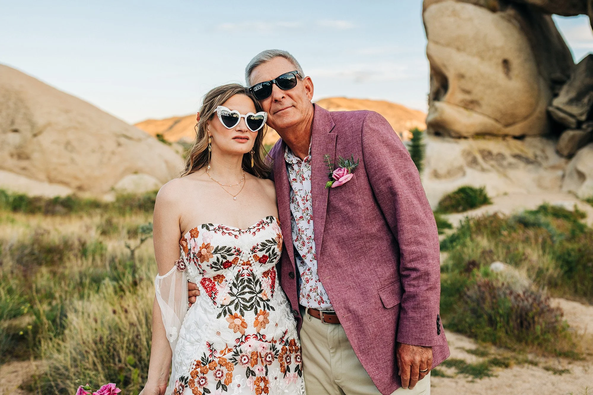 pink-gold-florals-joshua-tree-elopement-80.jpg