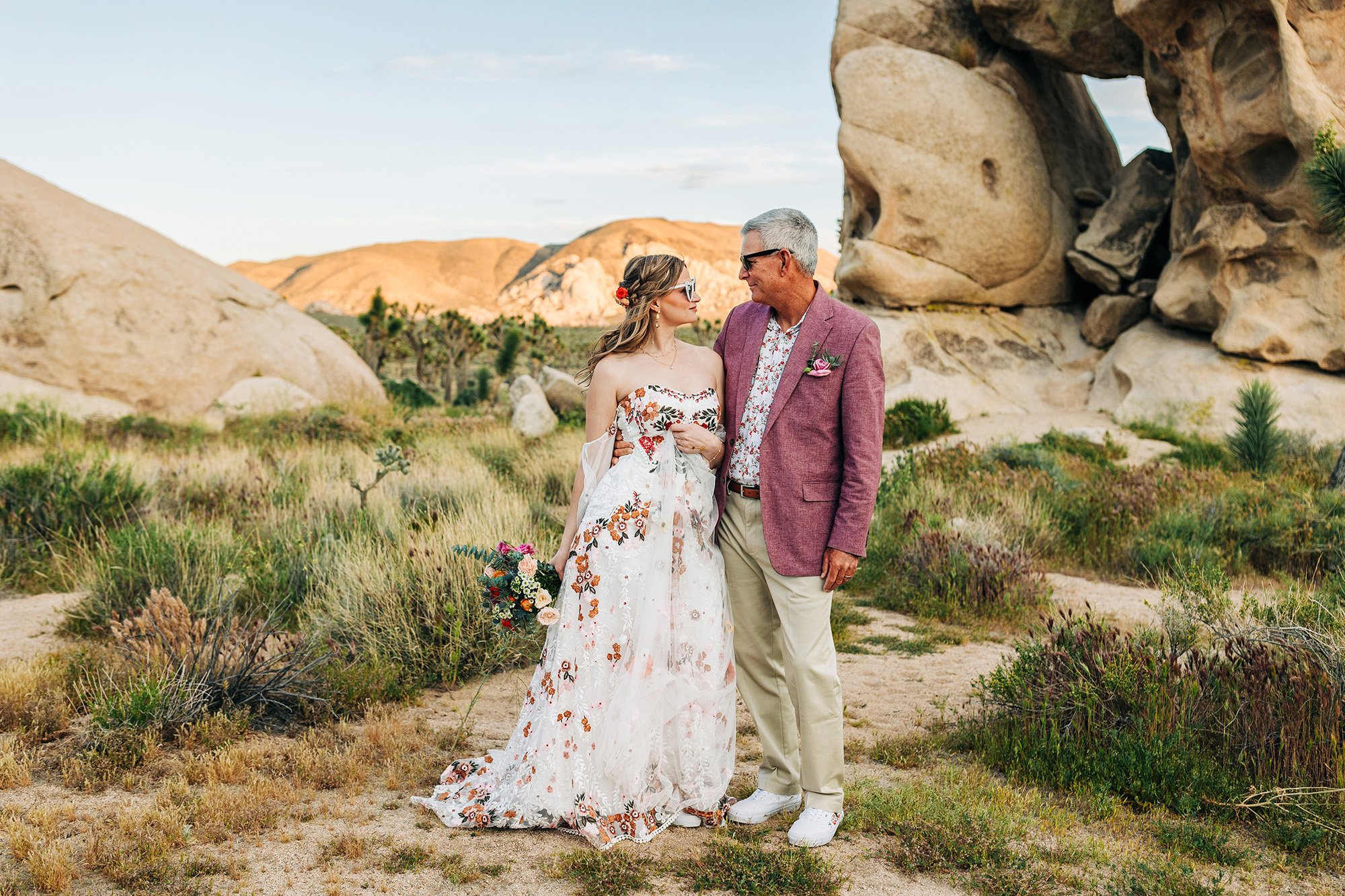 pink-gold-florals-joshua-tree-elopement-79.jpg