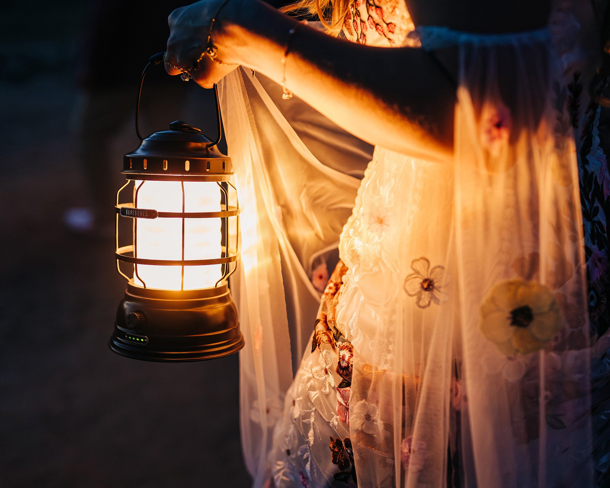 pink-gold-florals-joshua-tree-elopement-107.jpg