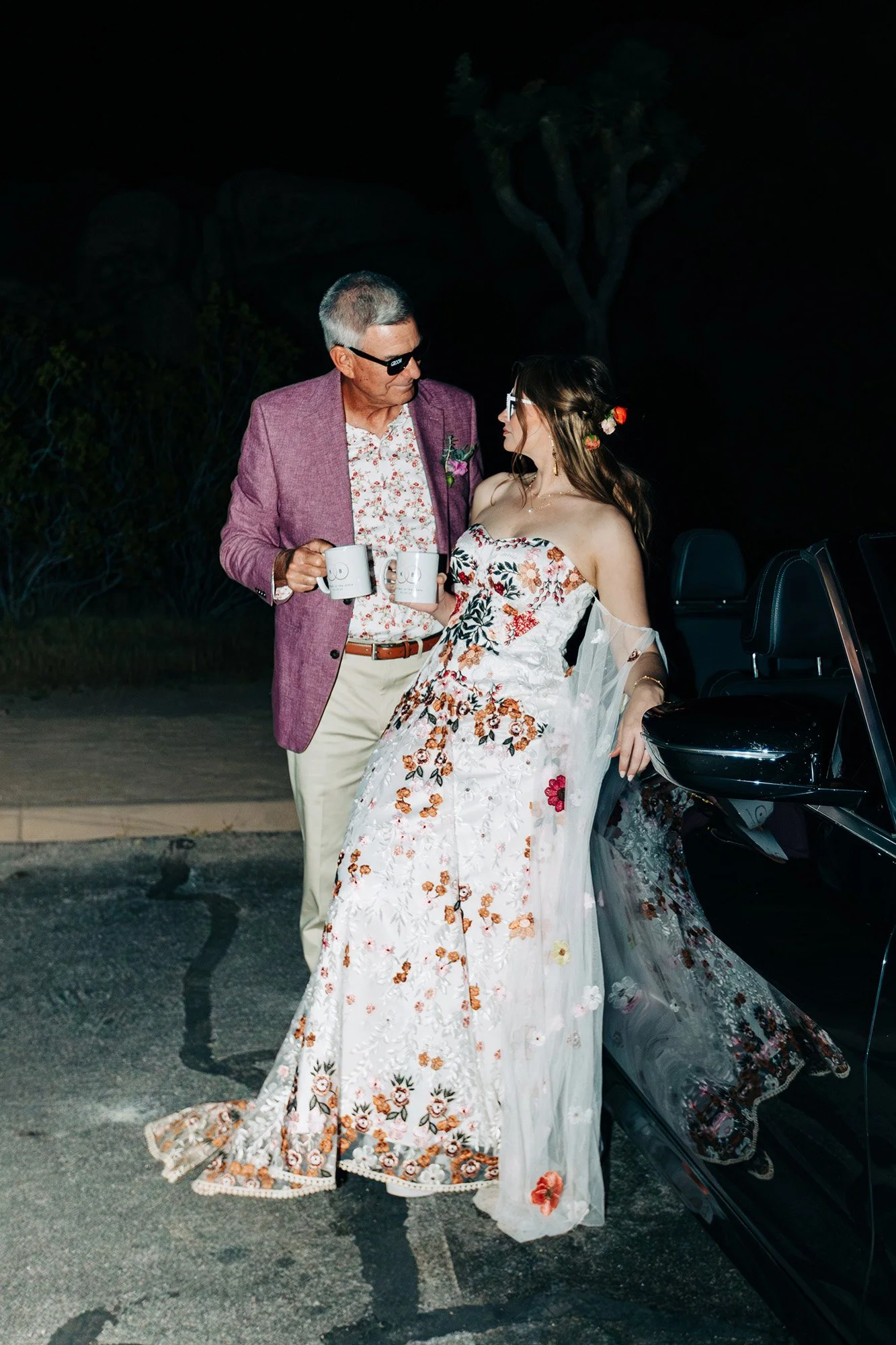 pink-gold-florals-joshua-tree-elopement-116.jpg