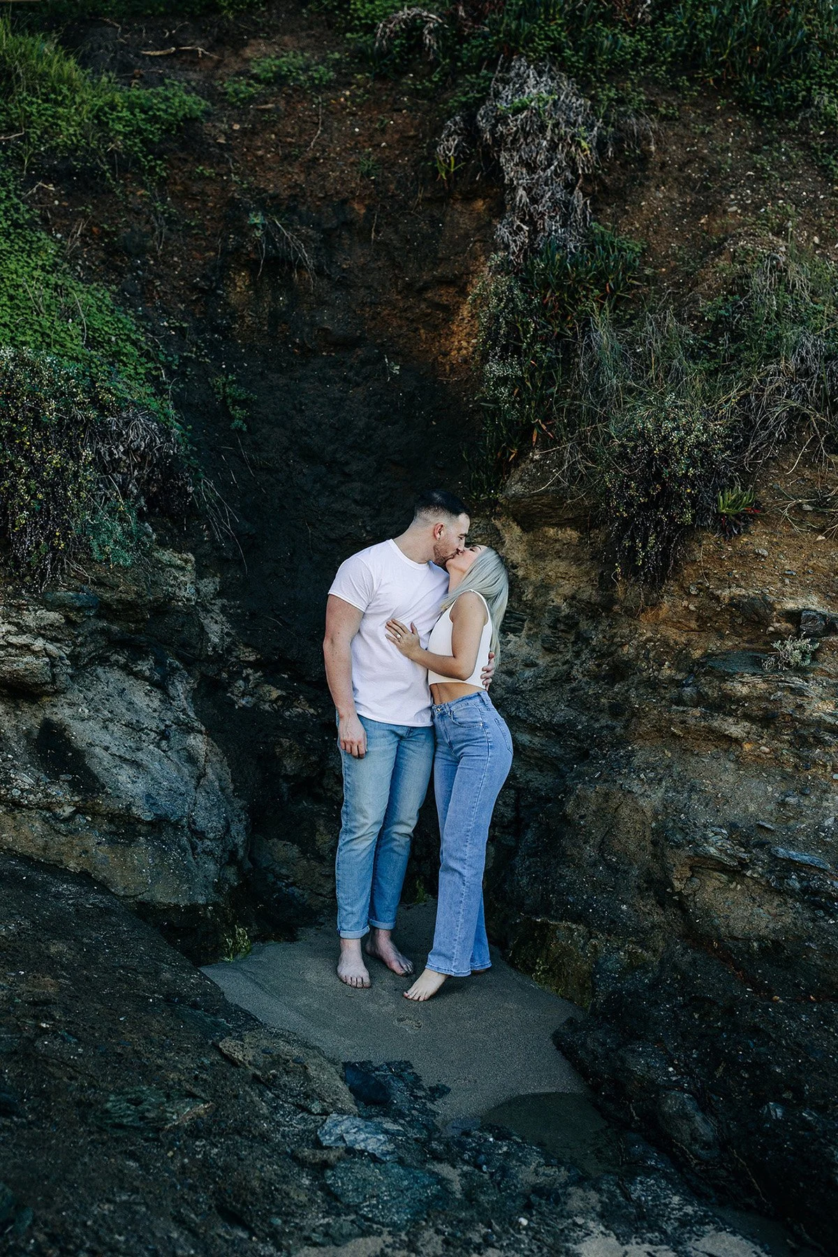 laguna-beach-engagement-session-5.jpg