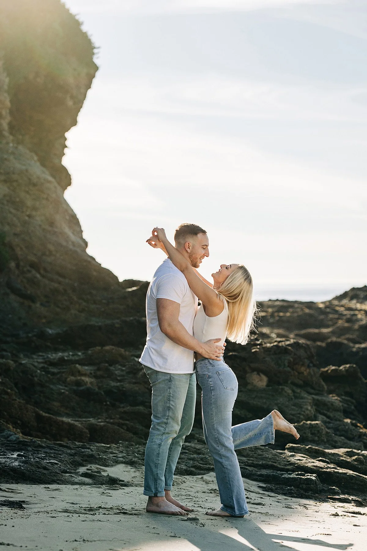laguna-beach-engagement-session-15.jpg