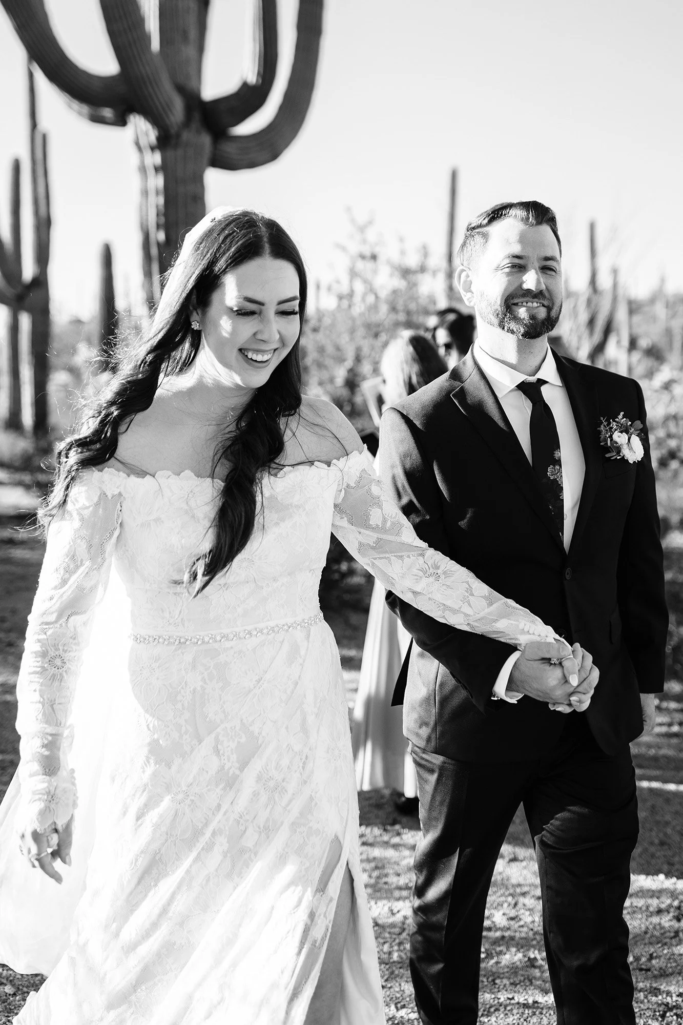 emotional-intimate-religious-wedding-saguaro-national-park-46.jpg