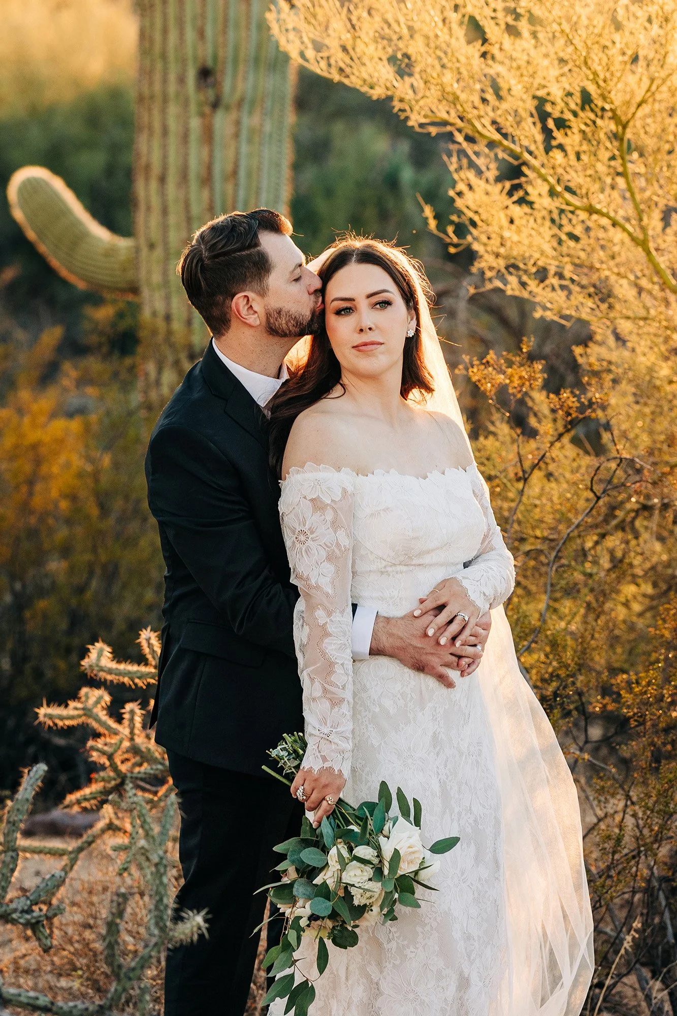 emotional-intimate-religious-wedding-saguaro-national-park-79.jpg