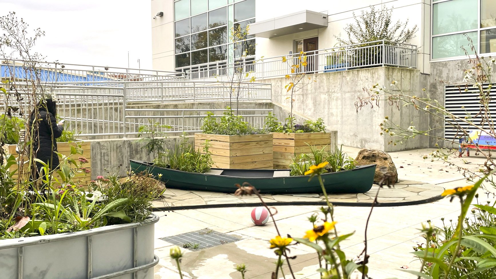 peacegarden_image8.jpg