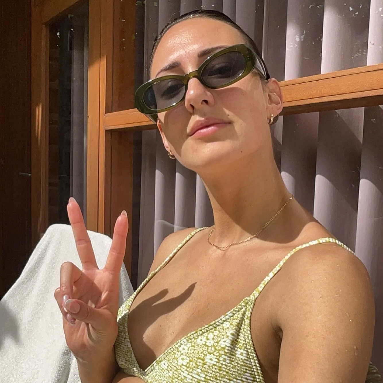 Lately, I&rsquo;ve been too busy smiling to worry about anything else 🌞