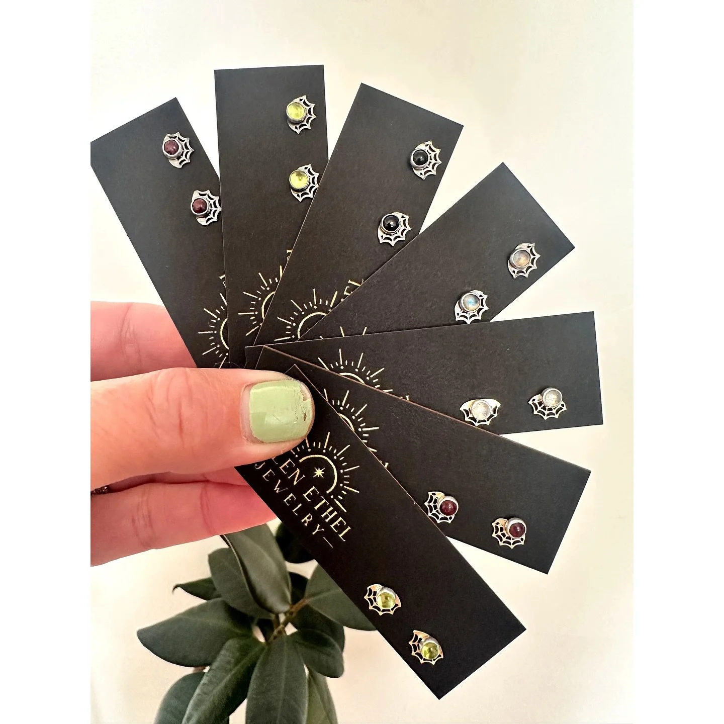 I'm celebrating my favorite holiday with these spooky little spider web studs! These limited edition earrings will be available at this weekend's markets (@craftandmercantile and @thecrafterymarket). All remaining earrings will available during an in