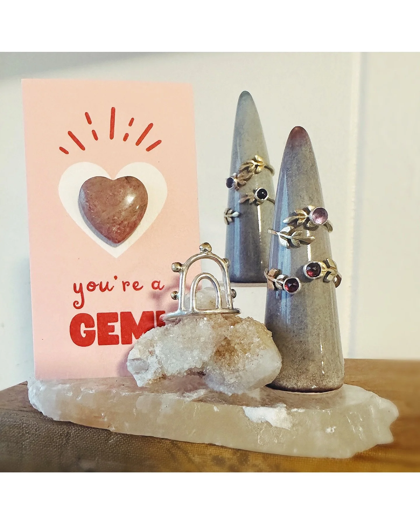 Today is my first market of the year! You can catch me at the @berwynfarmersmarket today from 10 - 1. I have so many Valentines goodies including new rings and crystal Valentine cards!

I'm so excited about my new botanical ring collection that I hav