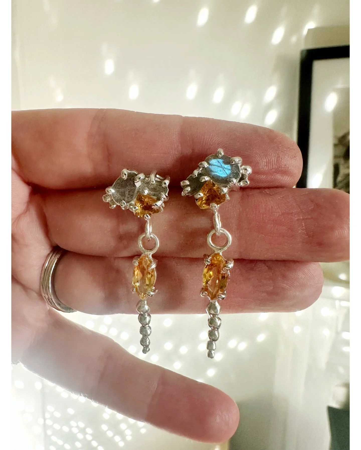 I don't mention it much here but I have been continuing my education with @jewellersacademy, quietly building and refining my skills in my studio so that I can create work for you that I thought was only a dream a few years ago. 

I finished up my Te
