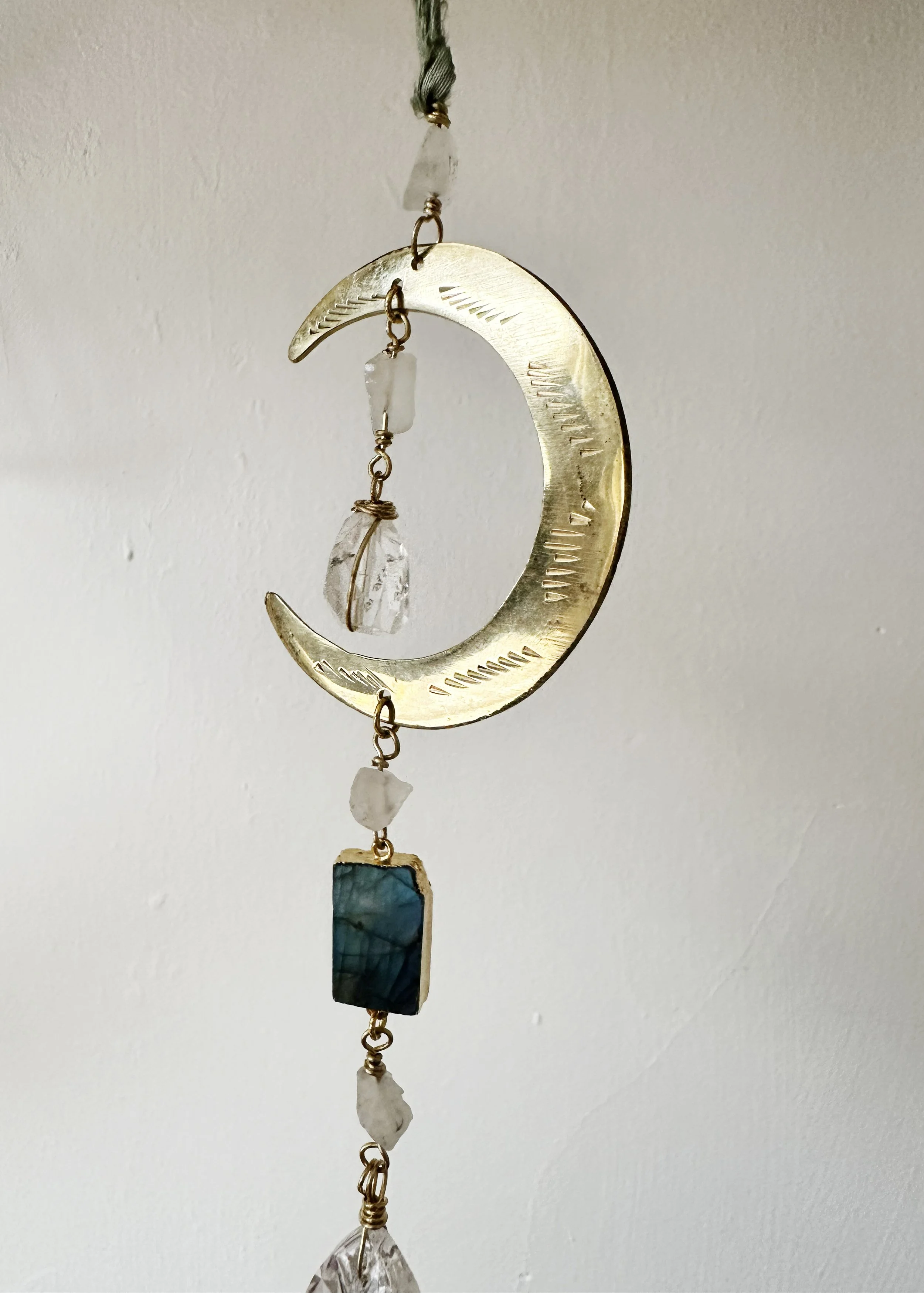 Labradorite Moonstone_Green ribbon 2.jpg