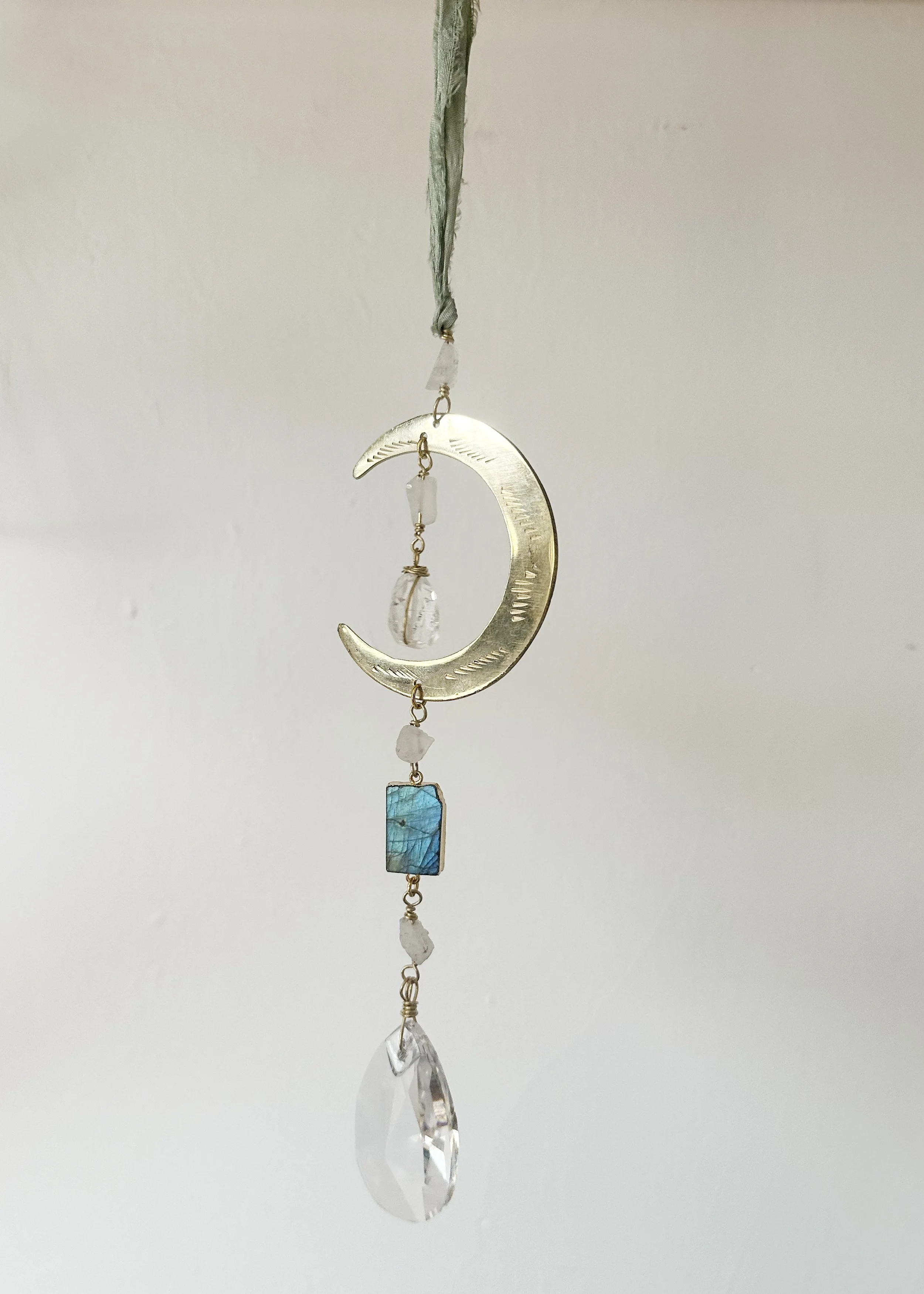 Labradorite Moonstone_Green ribbon.jpg