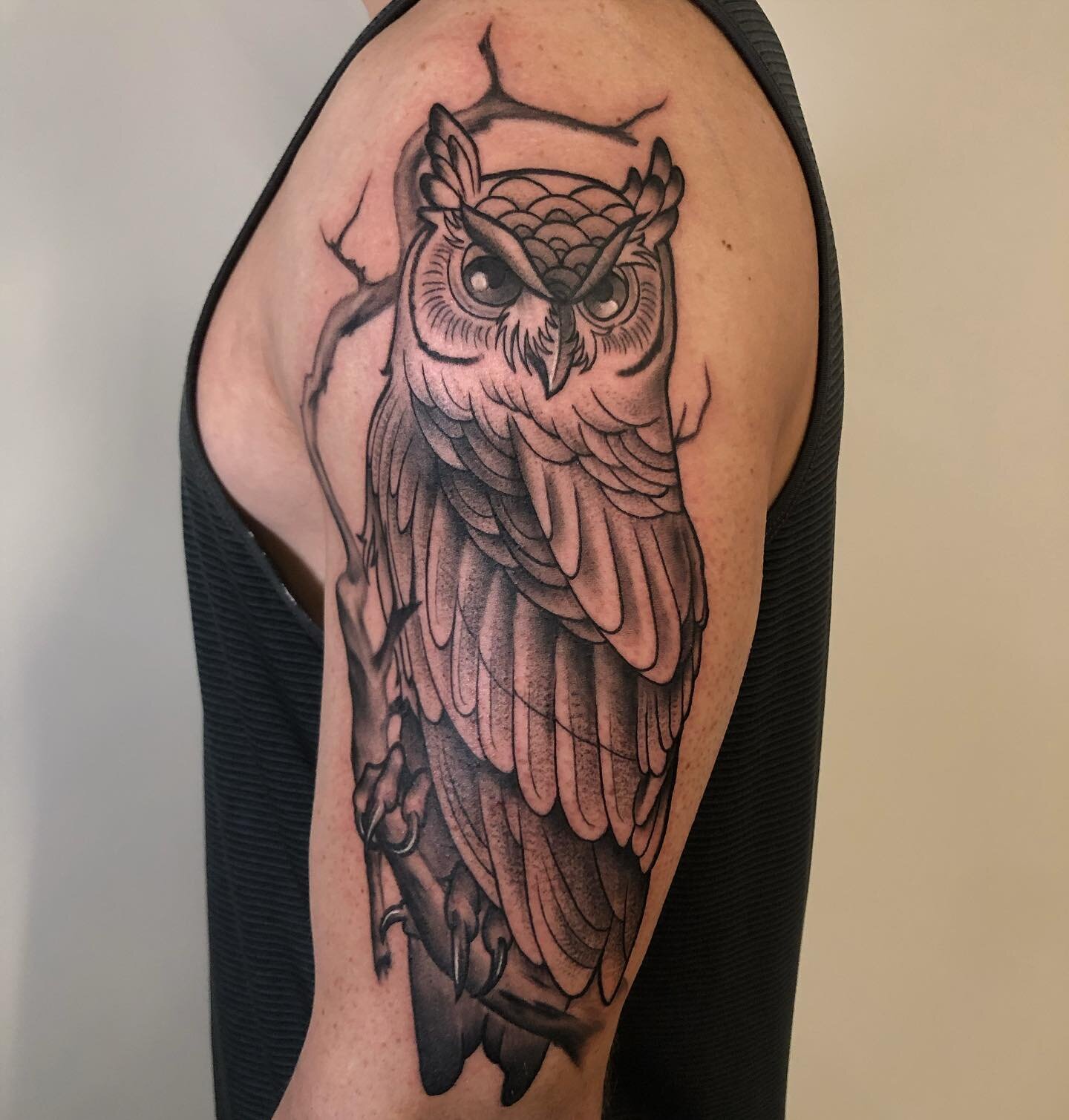 ‼️ Now booking ‼️
Had a blast with this yesterday. 🦉#nature #owltattoo #kansascity #kcmo #travelingartist #art #tattooideas