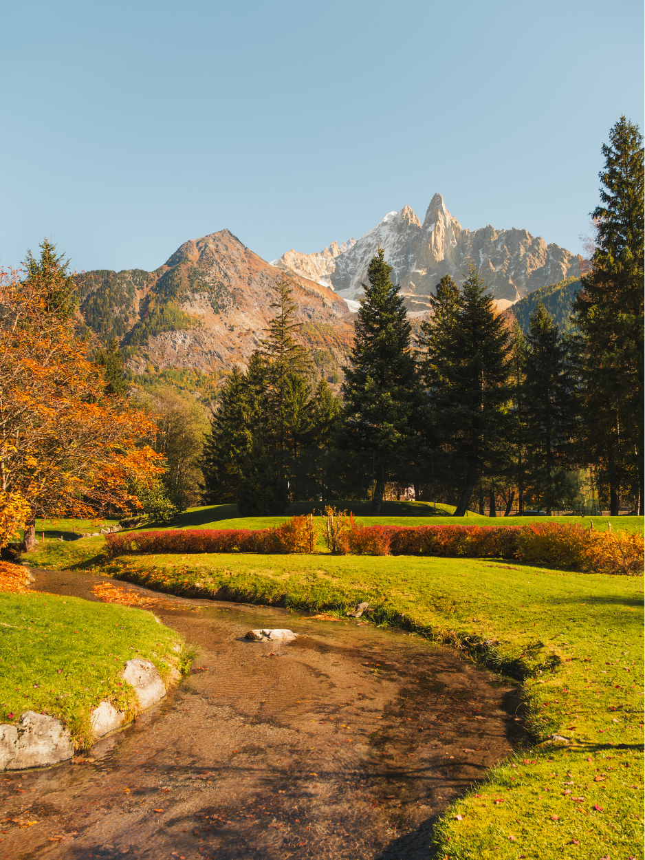 2025-Oct-Chamonix-HannahVanWagner-12.png
