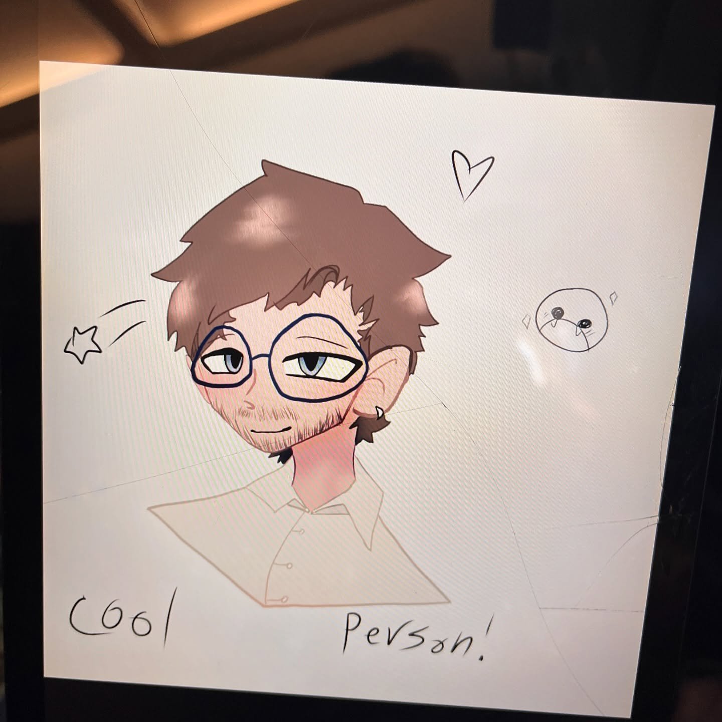 The kid sitting next to me on the plane secretly drew my portrait - what a compliment it turned out to be 🤣