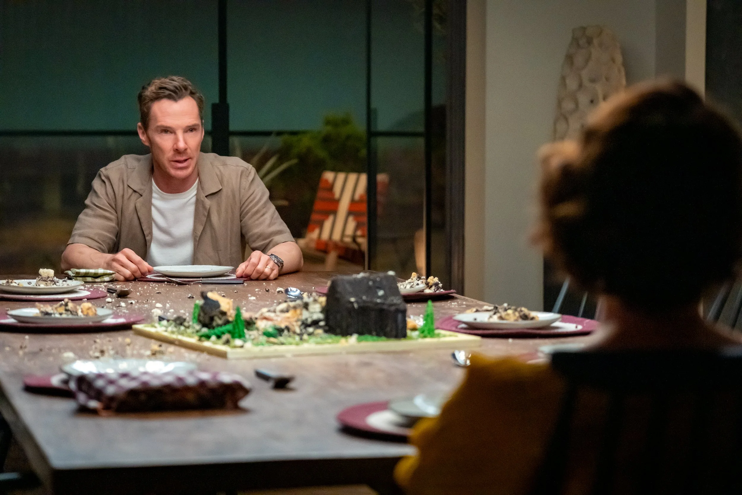 Benedict Cumberbatch in THE ROSES. Photo by Jaap Buitendijk, Courtesy of Searchlight Pictures. © 2025 Searchlight Pictures All Rights Reserved.