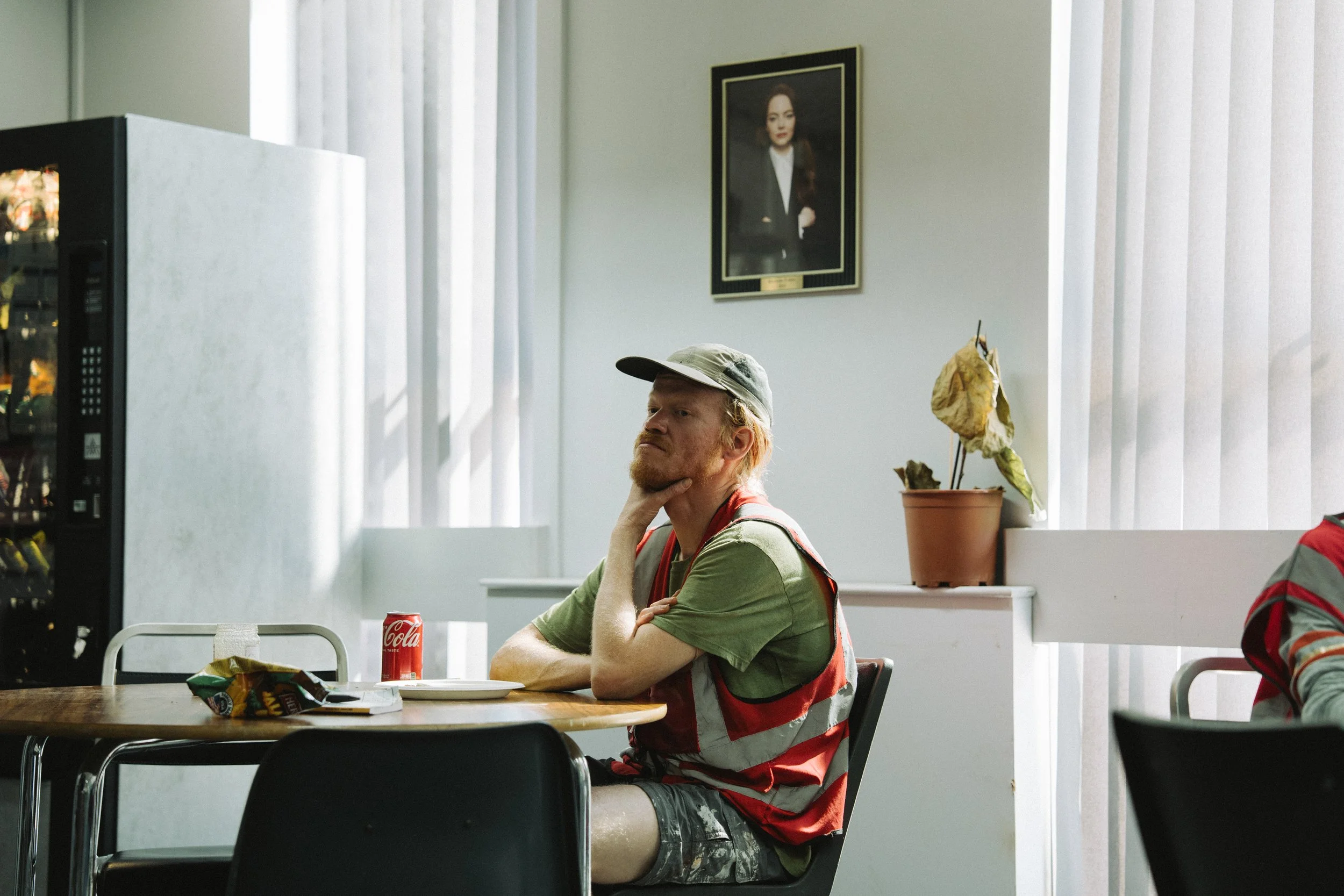 Bugonia Movie Still Image VS Brands Entertainment Interviews Movie News Blog 3.jpg