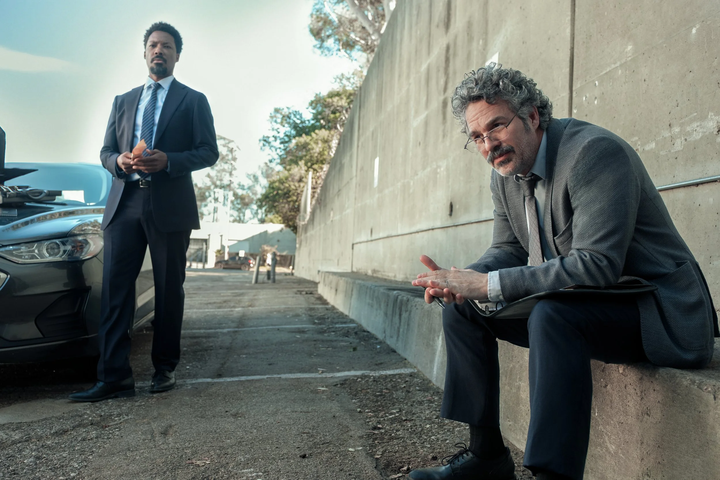 corey-hawkins-mark-ruffalo-crime-101-film-still-2.jpg