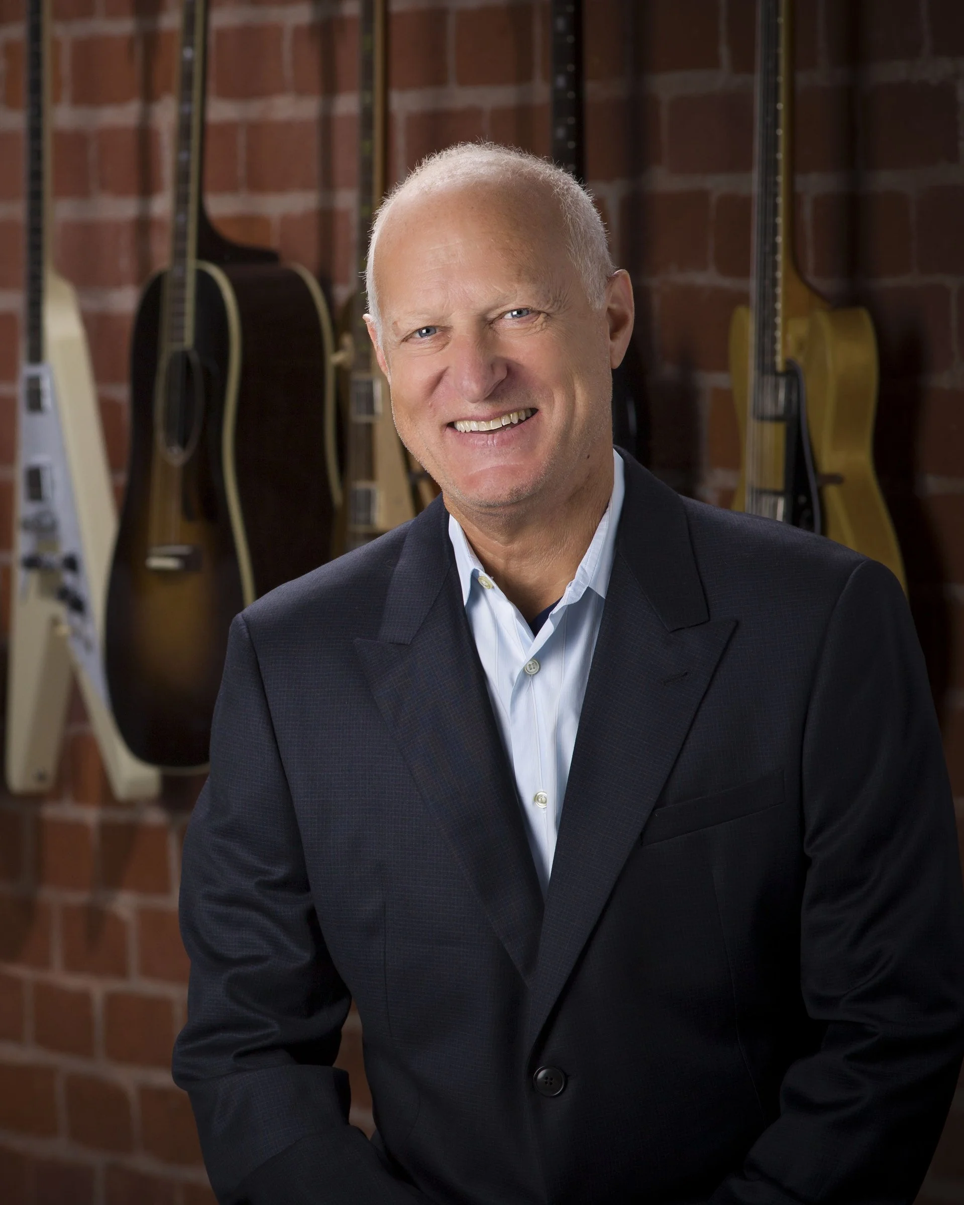 VENU Appoints Former ASM Global CEO Ron Bension as Strategic Advisor to Chief Executive Officer