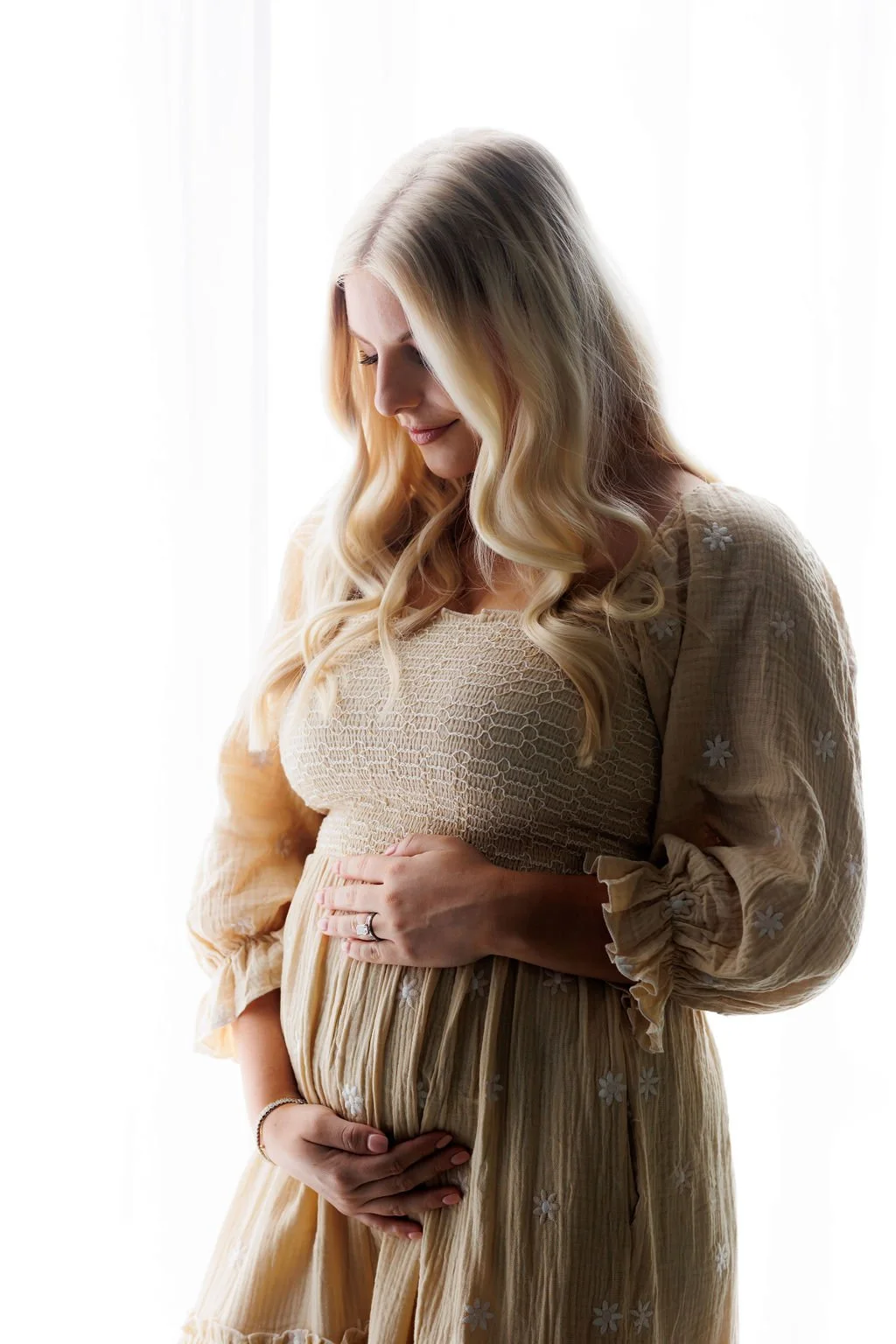 Pregnancy announcement photos