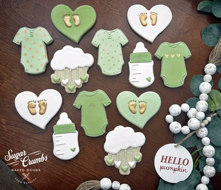 𝓉𝑒𝓃 𝓁𝒾𝓉𝓉𝓁𝑒 𝒻𝒾𝓃𝑔𝑒𝓇𝓈
𝓉𝑒𝓃 𝓁𝒾𝓉𝓉𝓁𝑒 𝓉𝑜𝑒𝓈
𝓉𝓌𝑜 𝓁𝒾𝓉𝓉𝓁𝑒 𝑒𝓎𝑒𝓈
𝑜𝓃𝑒 𝓁𝒾𝓉𝓉𝓁𝑒 𝓃𝑜𝓈𝑒

so much love for sweet baby gittus, wrapped up in these special cookies!