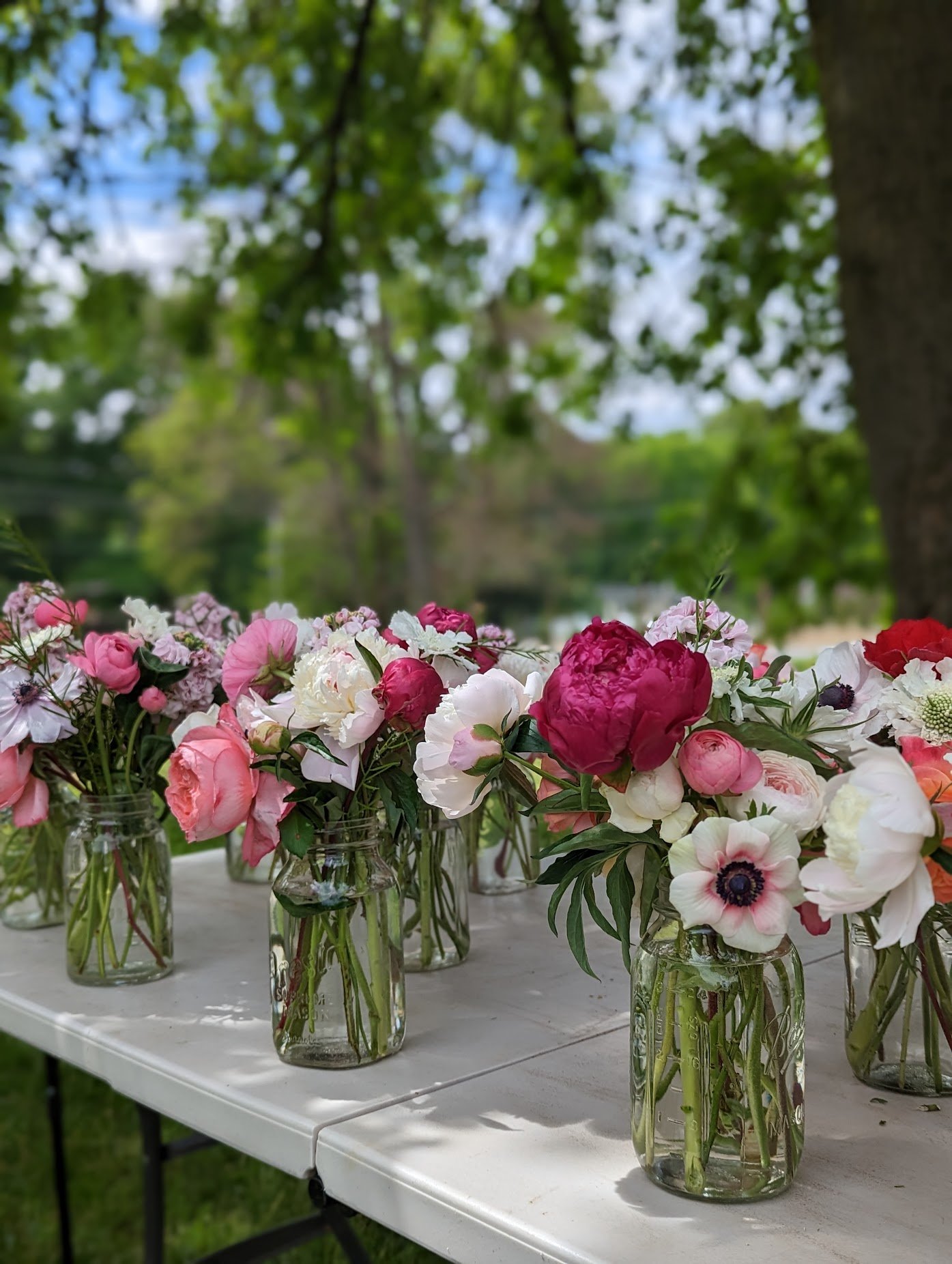 Final Spring 2023 bouquet.jpg