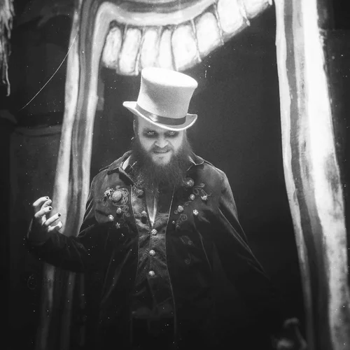 Nowhere Haunted House