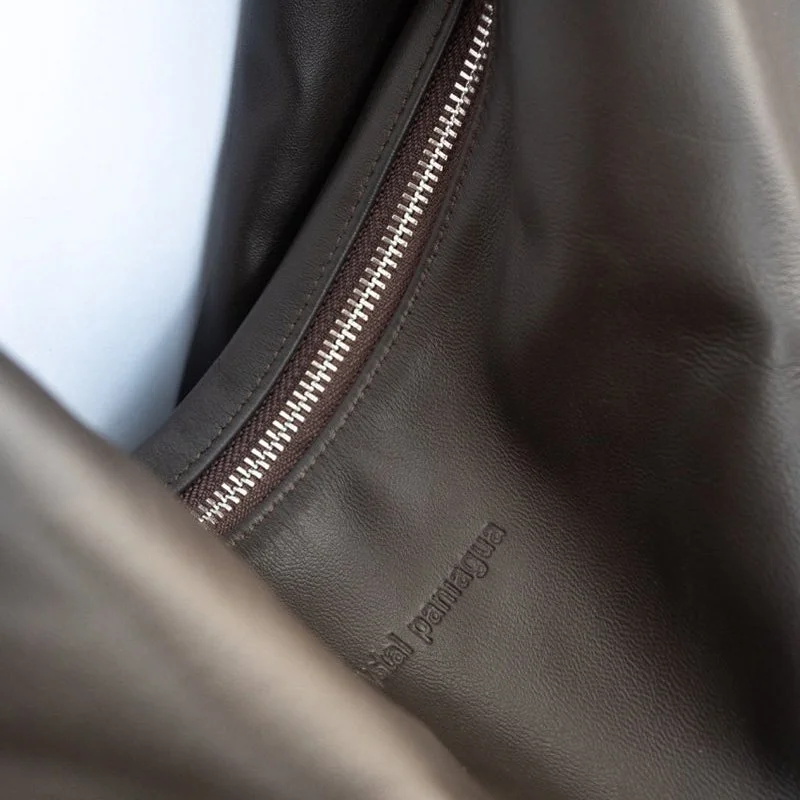 kpbag_brown_5_Large_23eb7927-a2de-4a05-91a9-f10b18dec0b4.jpg