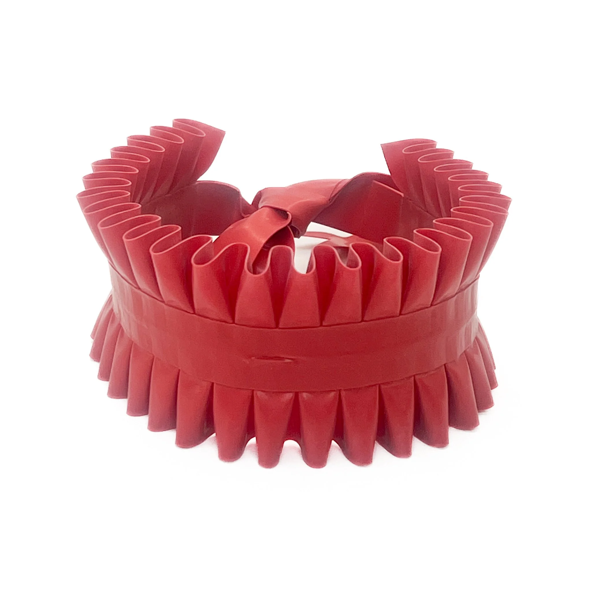 FINLEY'S HOUSE Red Frill Collar