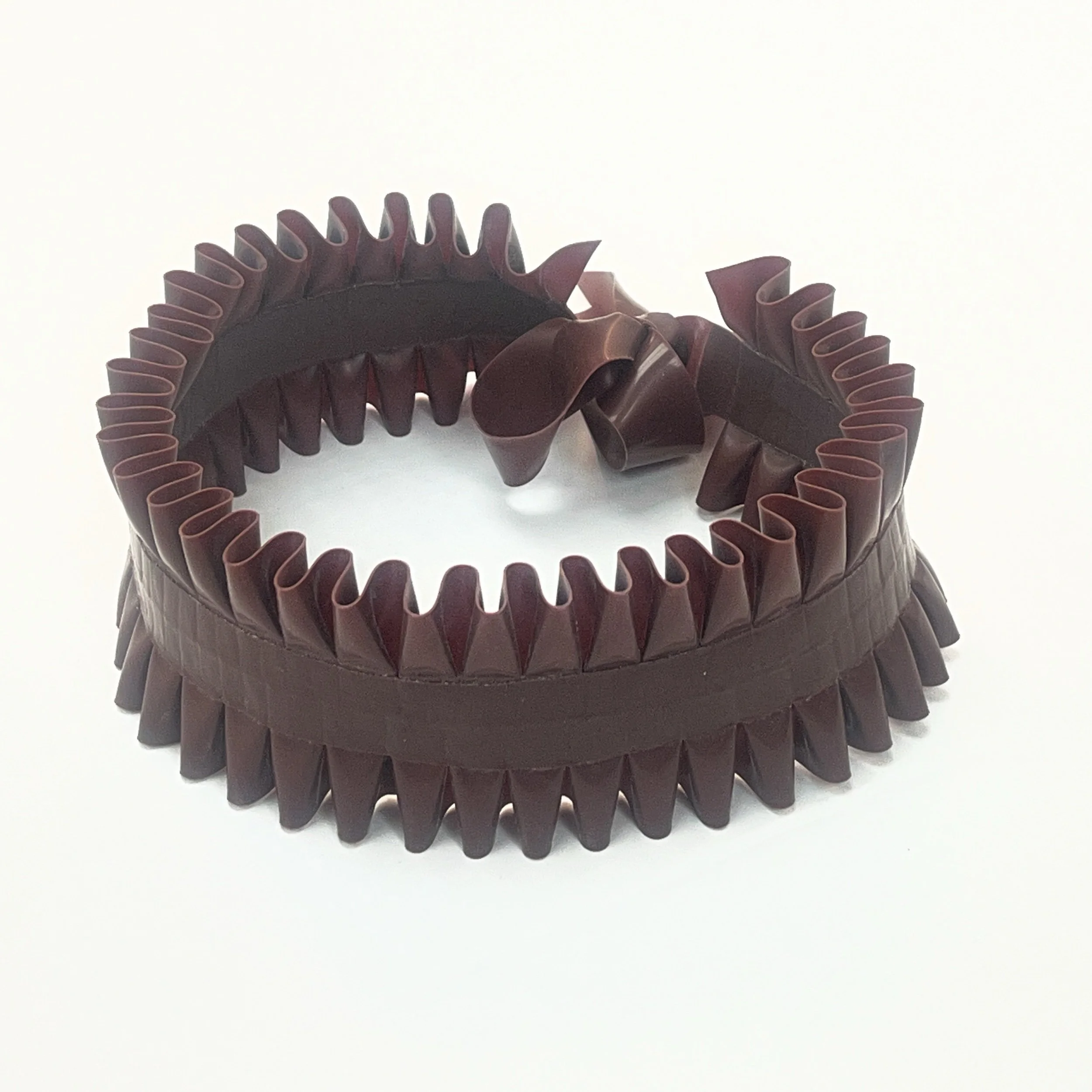 FINLEY'S HOUSE Brown Frill Garter