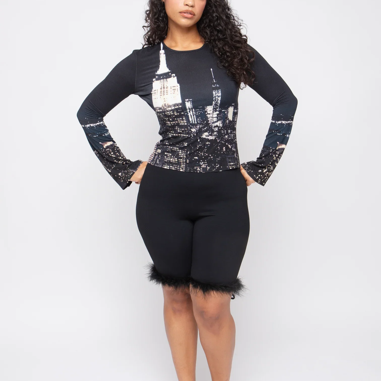 HEIDILONGSLEEVE_SKYLINE_FRONT_1512x.jpg.png