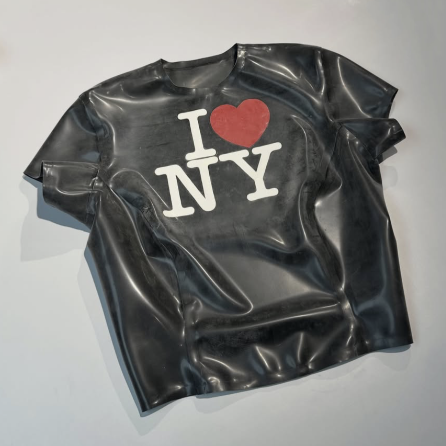 FINLEY'S HOUSE Black I <3 NY Top