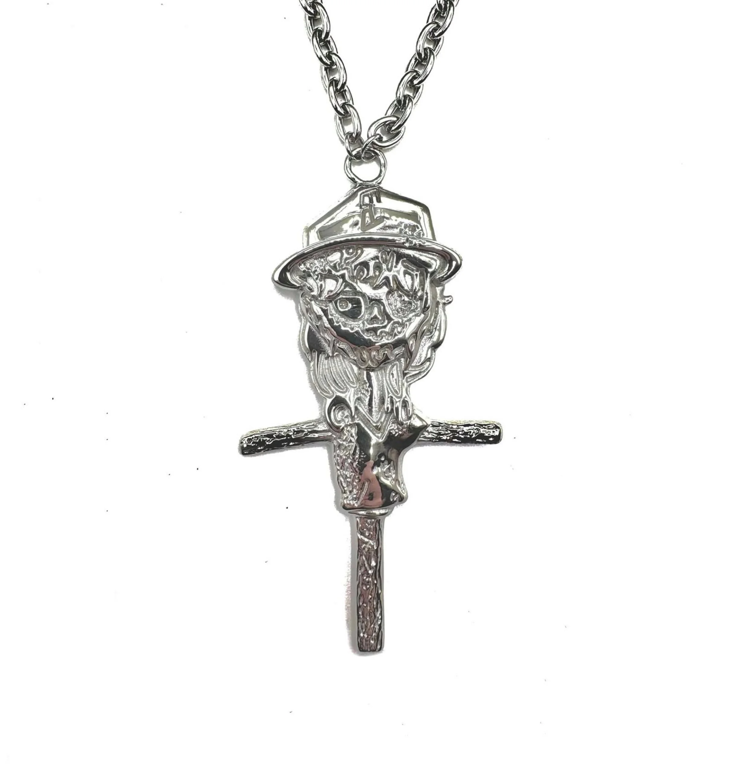 MADEOFGLUE Scarecrow Necklace