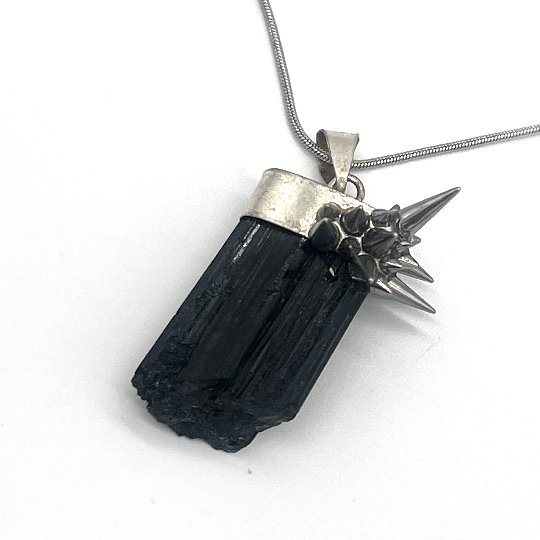 CA22 Spiked Tourmaline Necklace