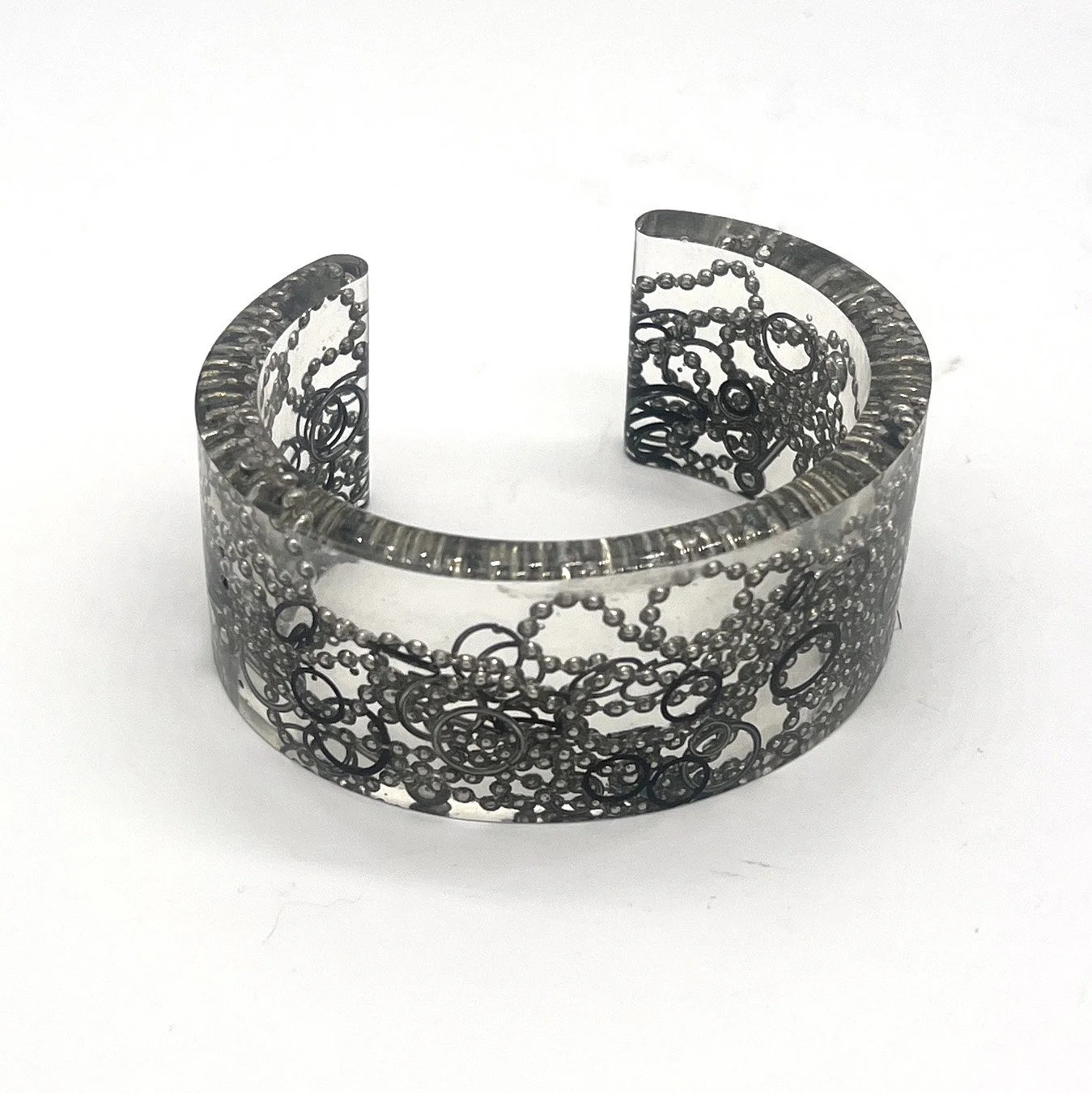 CA22 Bubble Resin Cuff