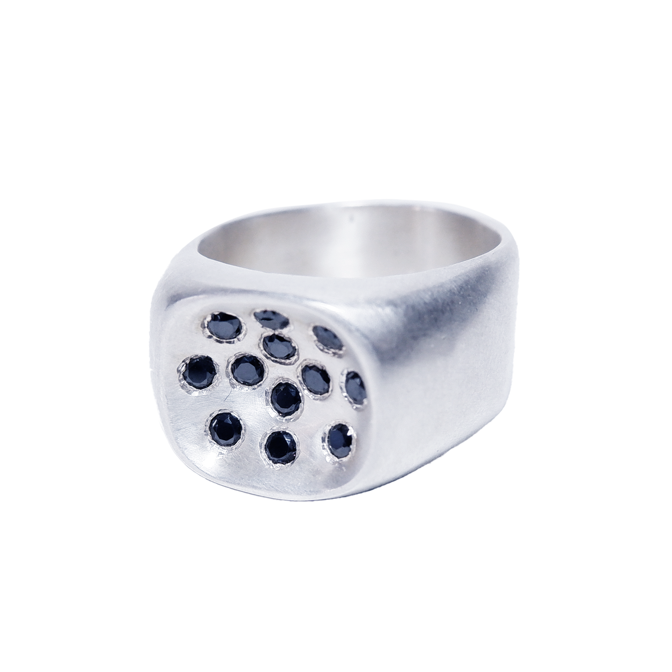 POND IN THE FISH Samsi Ring - Silver w/ Black Sapphire