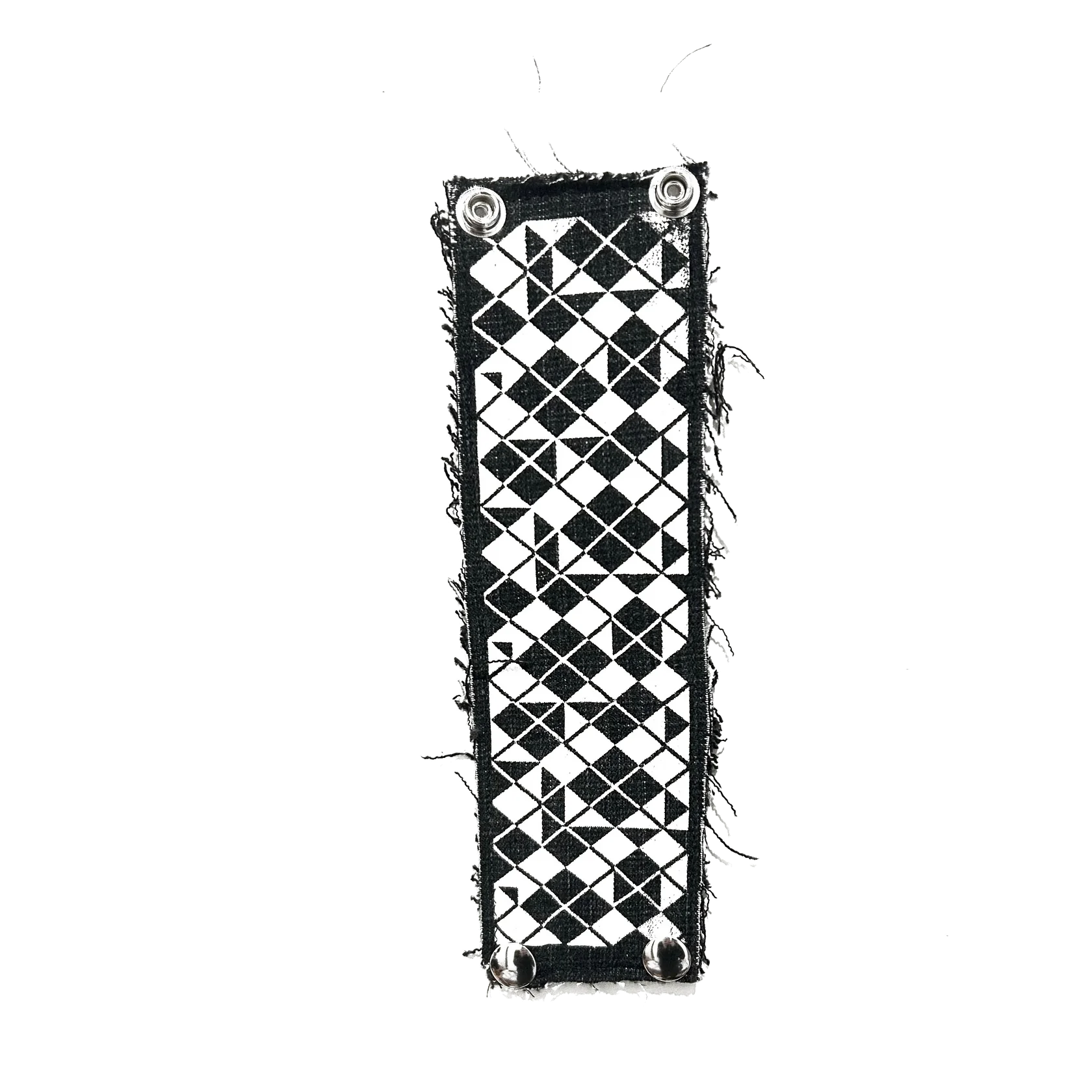 BRACELET_ARGYLE_TRANSPARENT copy.png