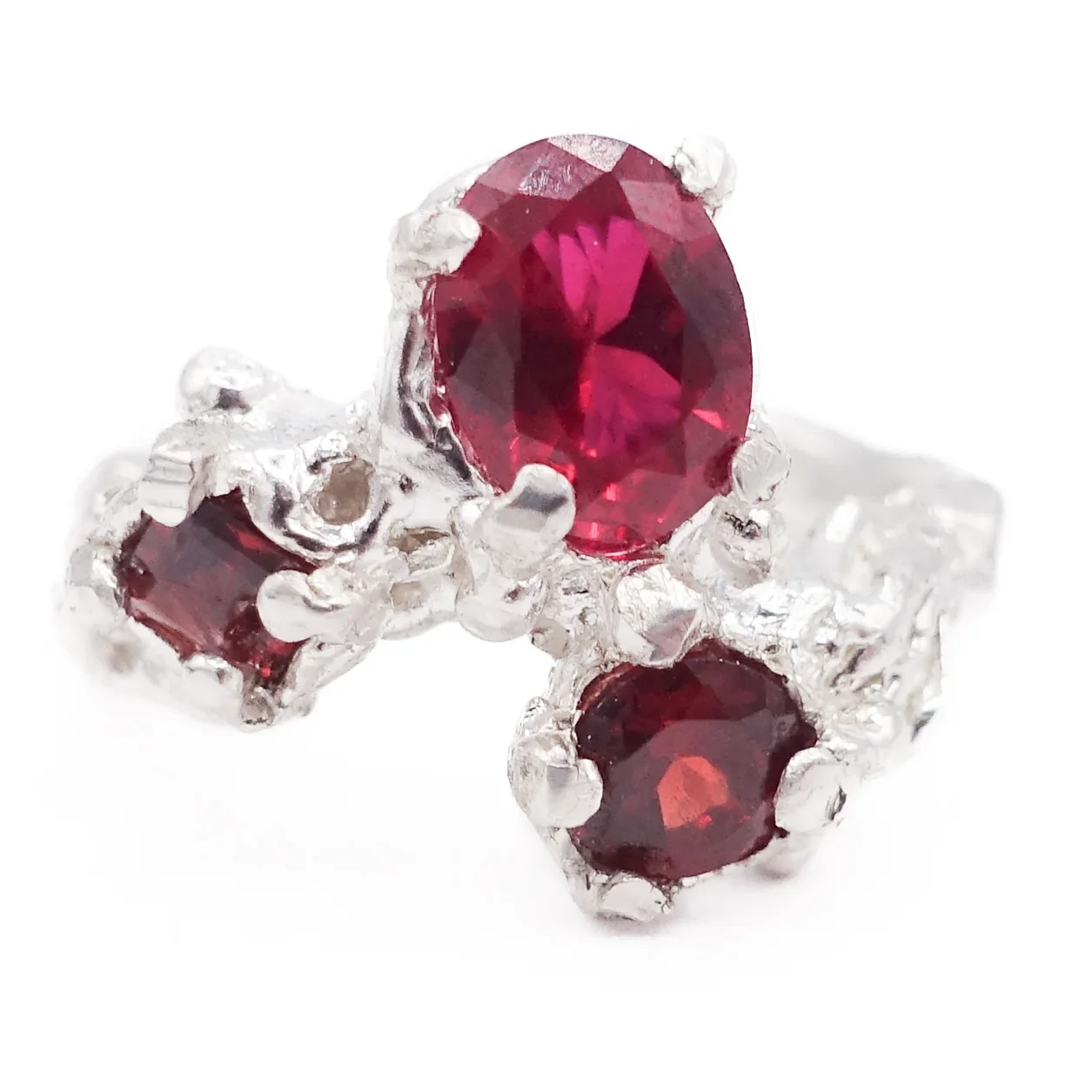 HARLOT HANDS Empires Ring