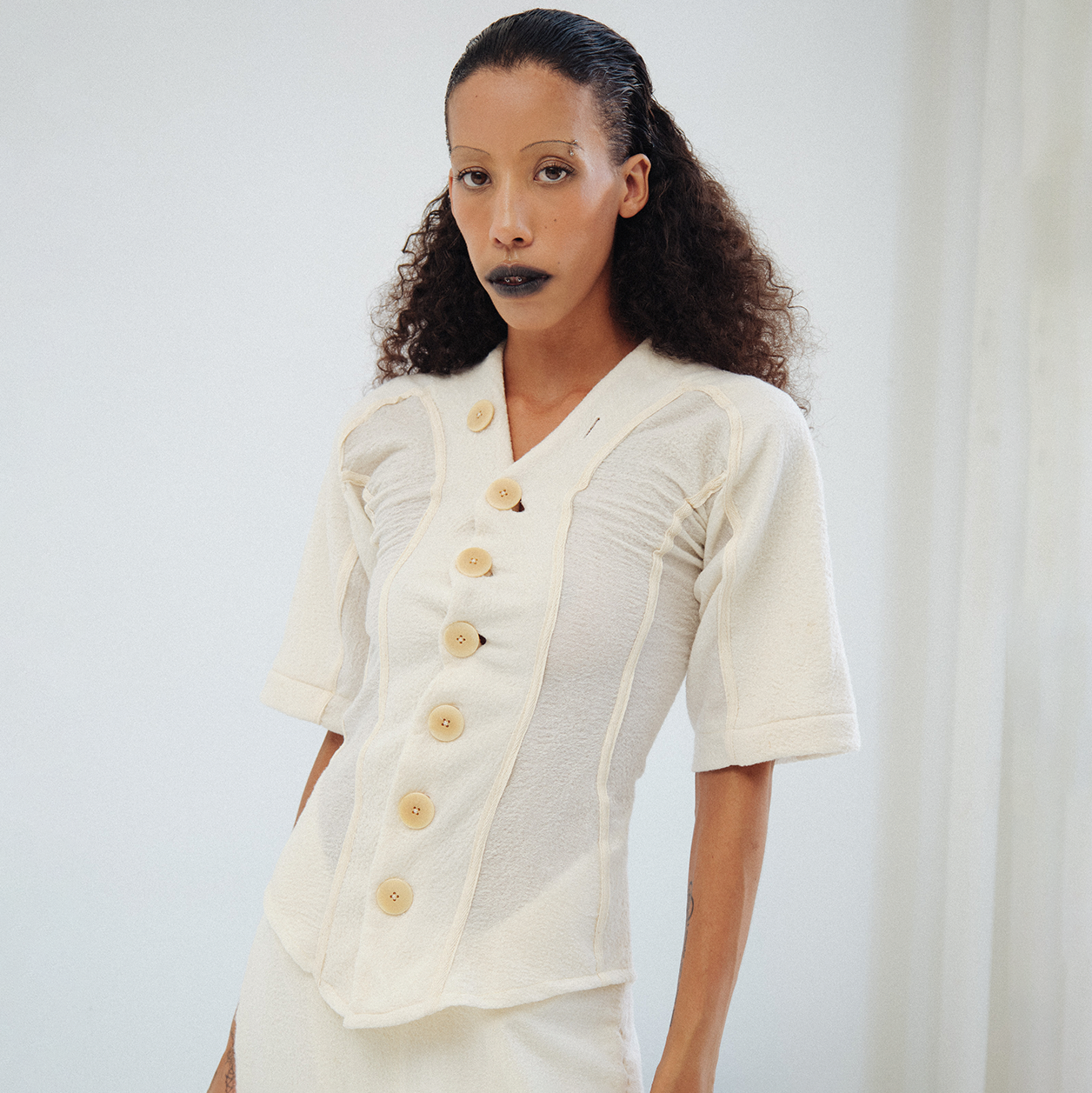 ZOE GUSTAVIA ANNA WHALEN Shrunken Wool Button Down