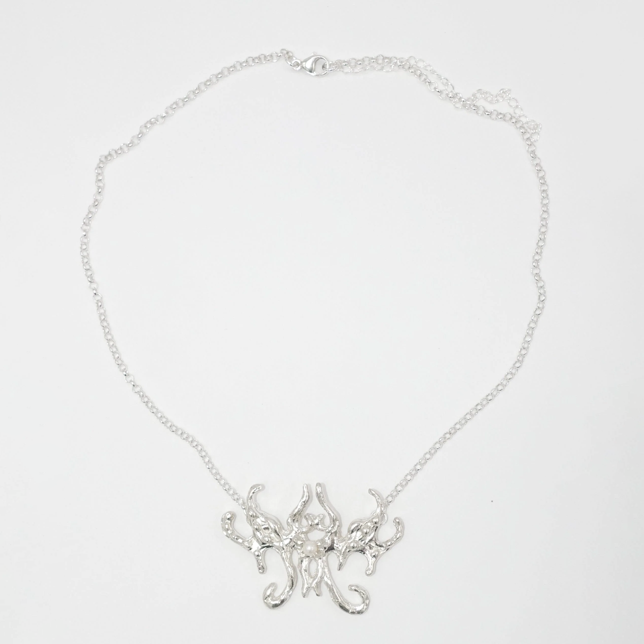 HARLOT HANDS Althea Necklace