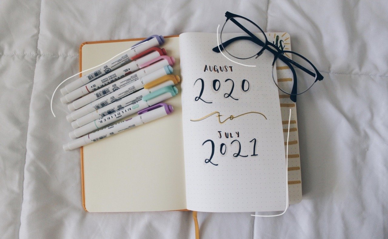 How I Use My Bullet Journal To Stay Organized In College