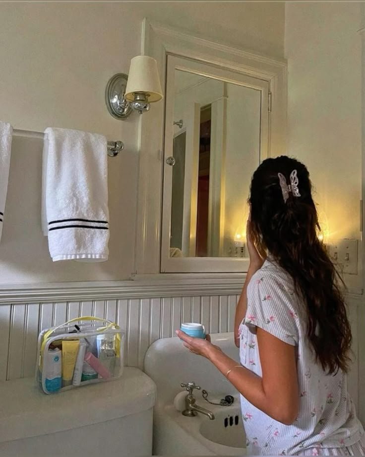 The Self-Care Habits I Swear By as a 20-Year-Old Girl