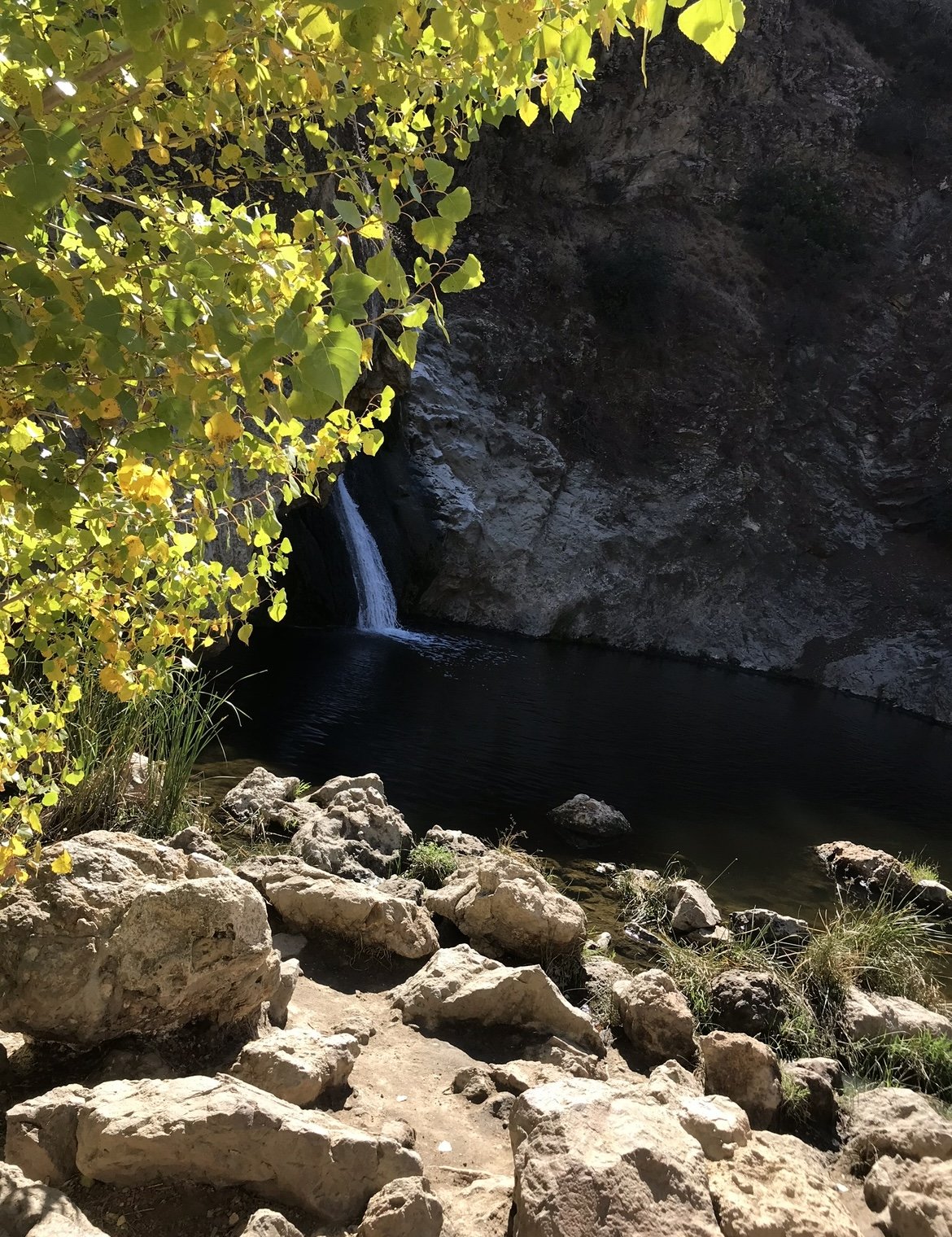 Paradise Falls via Mesa, Teepee and Moonridge Trail, California