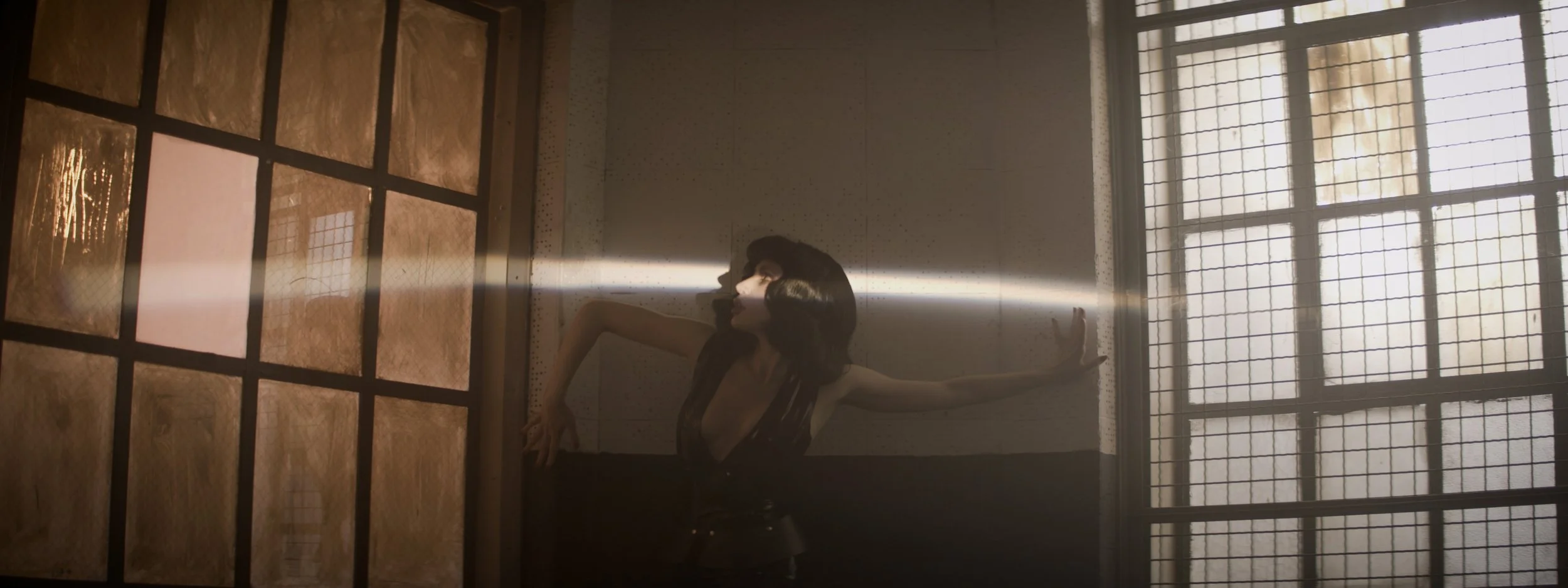 CARNIFEX-VISIONS OF THE END-STILL-3.JPG